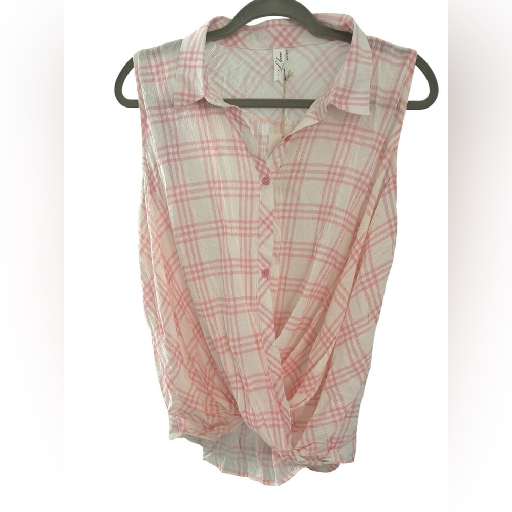 Love Sleeveless Blouse in Pink and White Check